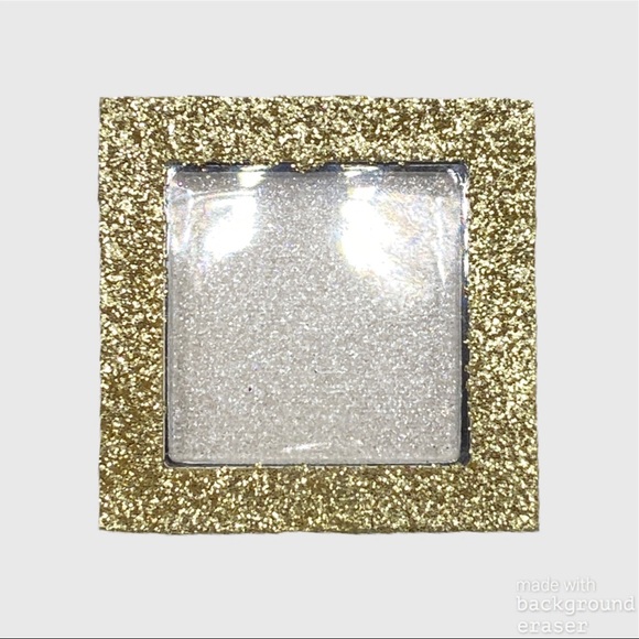 Woman’s gift in a purse shaped box - Picture 4 of 7